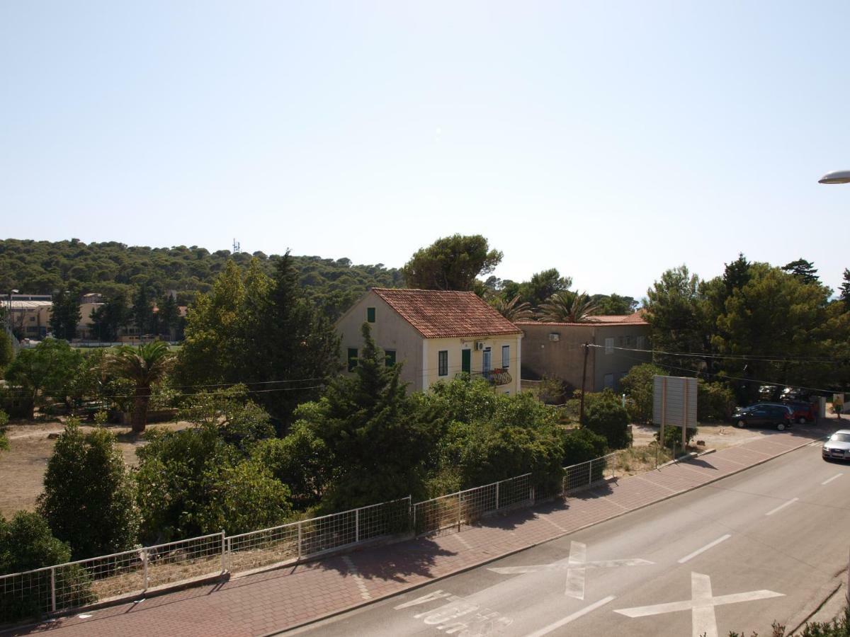 Appartement Apartman Mak à Makarska Extérieur photo