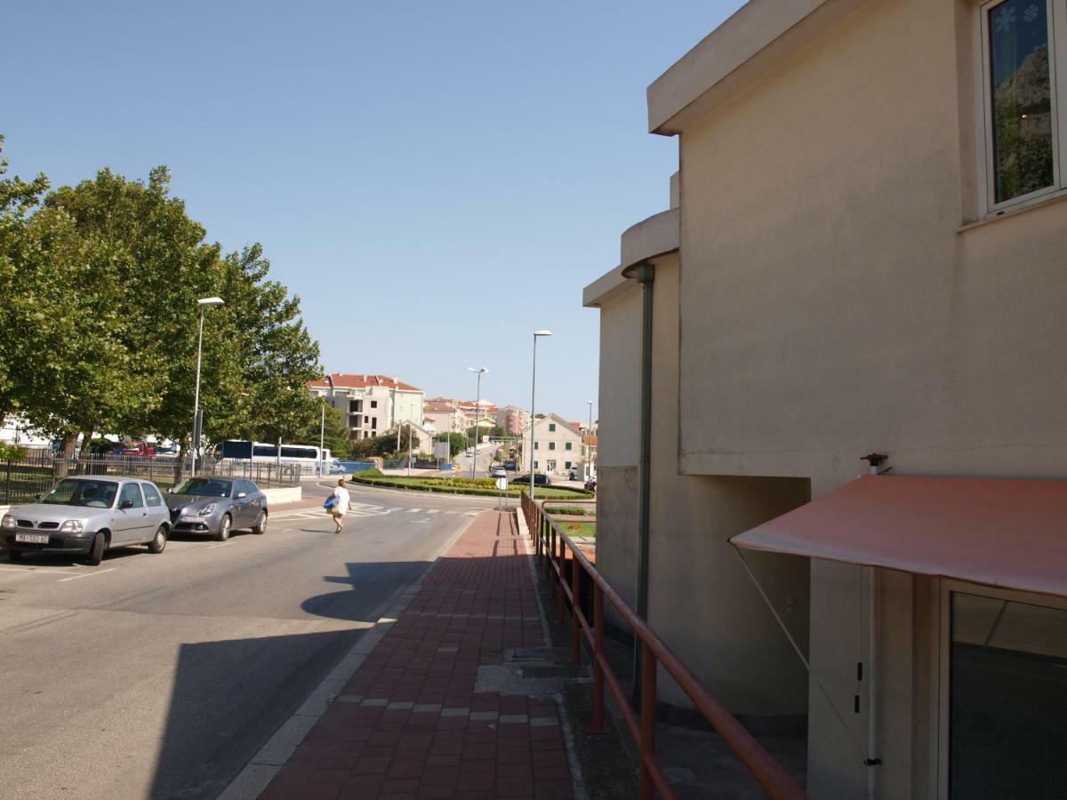 Appartement Apartman Mak à Makarska Extérieur photo